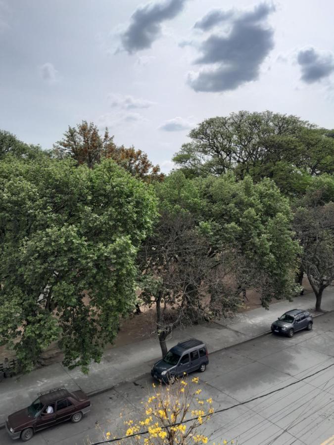 Departamento Centrico Plaza Alvarado Con Cochera Salta Zewnętrze zdjęcie